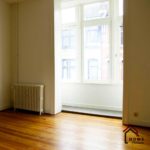 Salon de l'appartement F2 à Liege